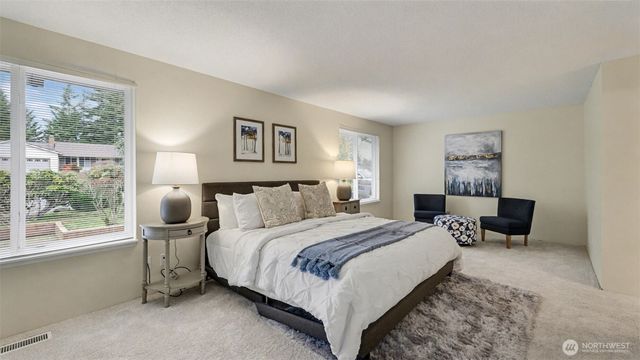 14121 SE Fairwood Boulevard, Renton, WA 98058