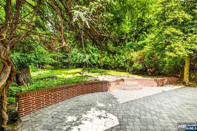 243 Van Nostrand Avenue, Englewood, NJ 07631
