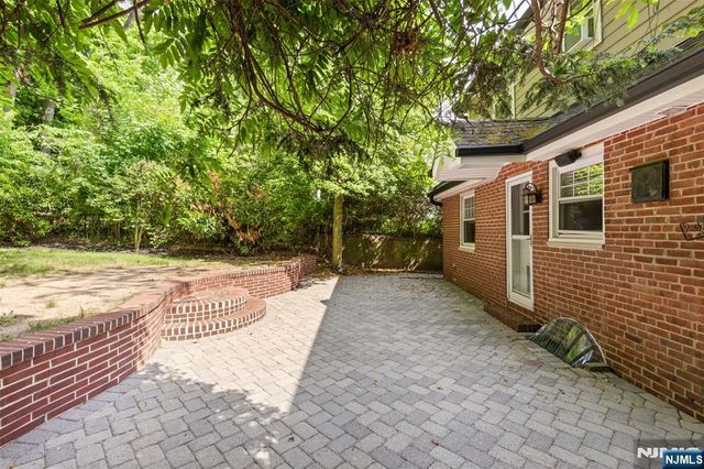 243 Van Nostrand Avenue, Englewood, NJ 07631