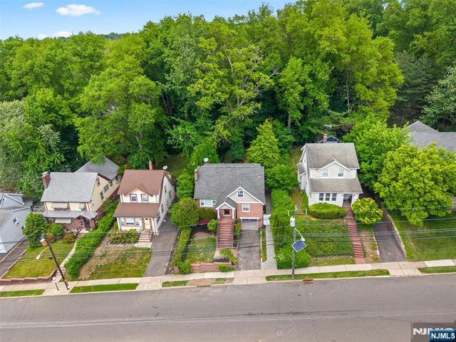 243 Van Nostrand Avenue, Englewood, NJ 07631
