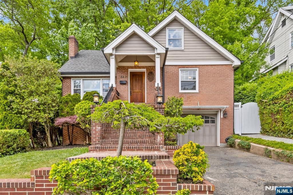 243 Van Nostrand Avenue, Englewood, NJ 07631