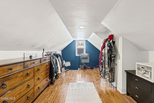 4 Valleyview Avenue, Rotterdam, NY 12306