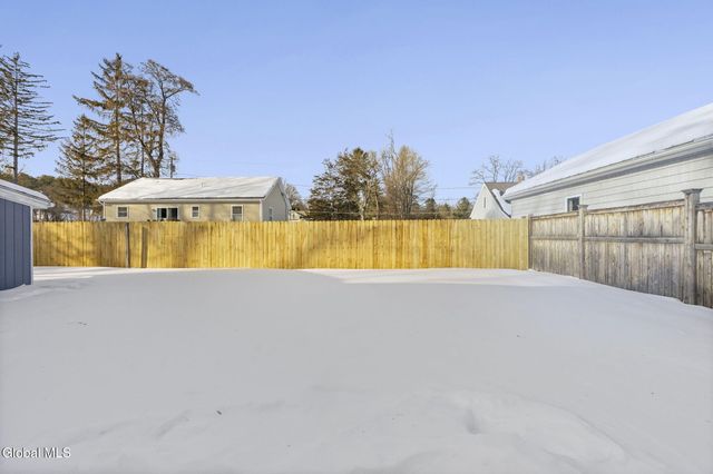 4 Valleyview Avenue, Rotterdam, NY 12306