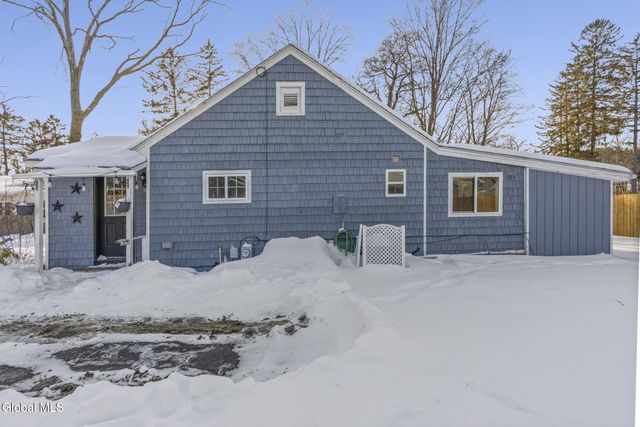 4 Valleyview Avenue, Rotterdam, NY 12306