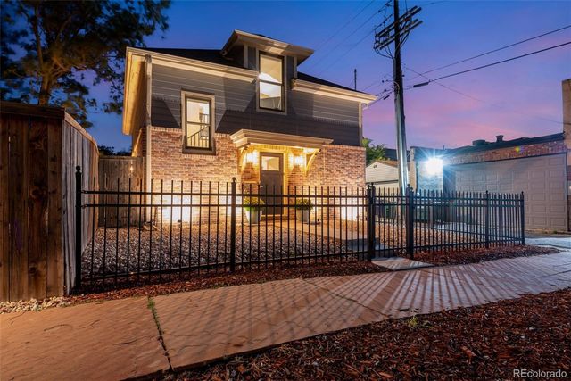 2963 Stout Street, Denver, CO 80205