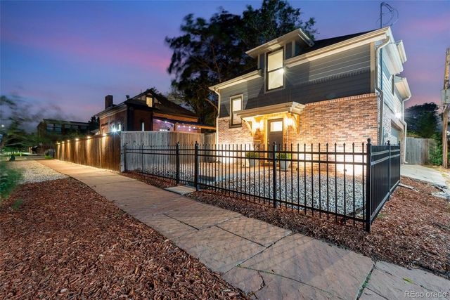 2963 Stout Street, Denver, CO 80205
