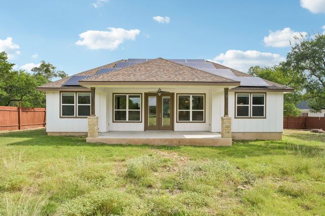 6 Round Bluff CIR, Wimberley, TX 78676