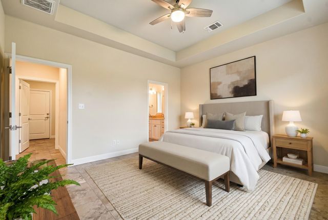 6 Round Bluff CIR, Wimberley, TX 78676