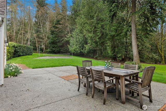 10235 Battle Point Drive NE, Bainbridge Island, WA 98110