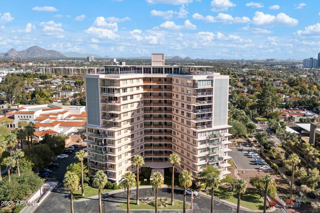 2201 N CENTRAL Avenue 5-E, Phoenix, AZ 85004 — exterior