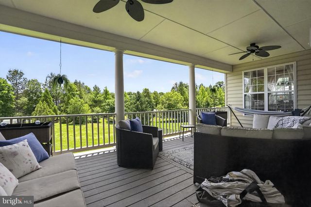 6657 OAKTON AVE, Haymarket, VA 20169