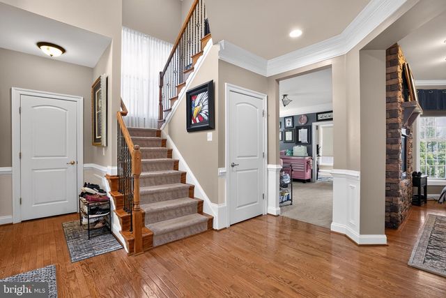 6657 OAKTON AVE, Haymarket, VA 20169