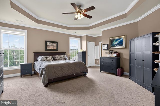 6657 OAKTON AVE, Haymarket, VA 20169