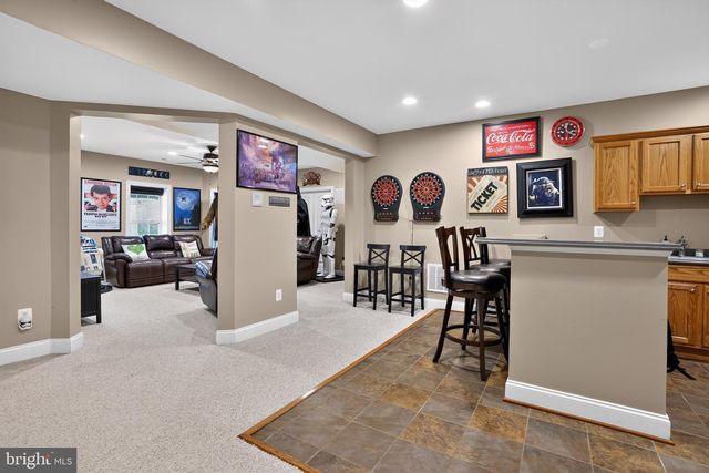 6657 OAKTON AVE, Haymarket, VA 20169