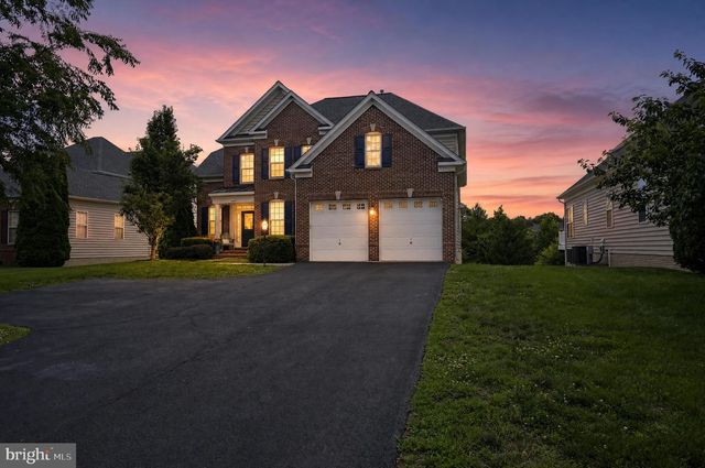 6657 OAKTON AVE, Haymarket, VA 20169