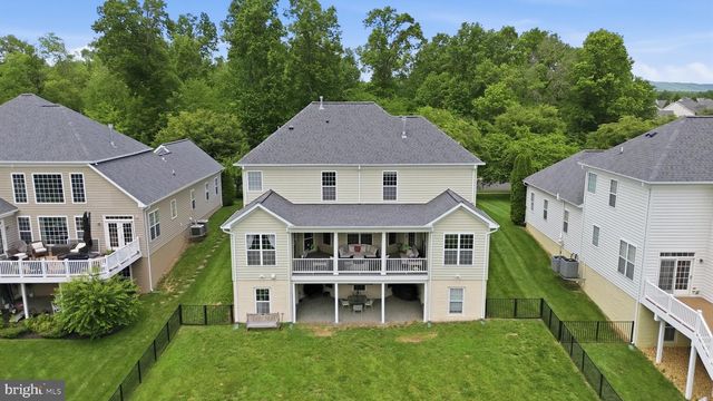 6657 OAKTON AVE, Haymarket, VA 20169