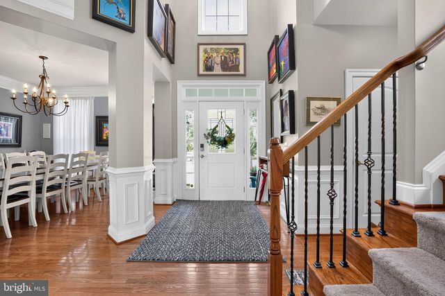 6657 OAKTON AVE, Haymarket, VA 20169
