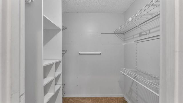 4036 HOLLYHEAD CIRCLE S, Lakeland, FL 33811