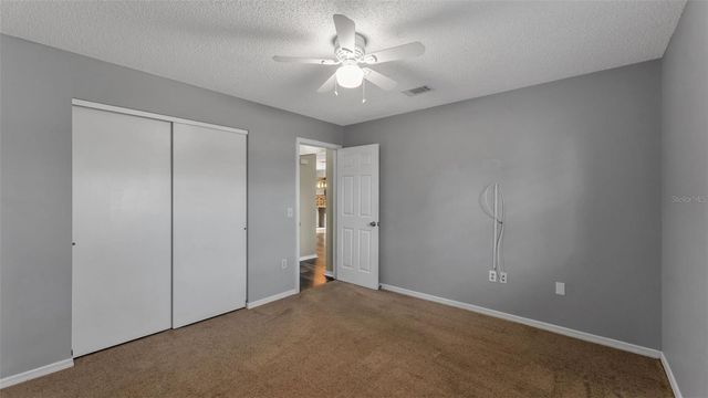 4036 HOLLYHEAD CIRCLE S, Lakeland, FL 33811