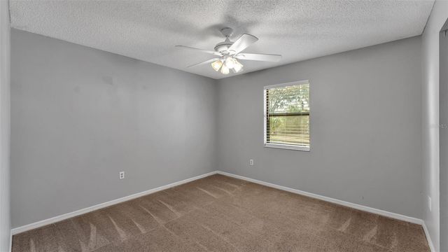 4036 HOLLYHEAD CIRCLE S, Lakeland, FL 33811