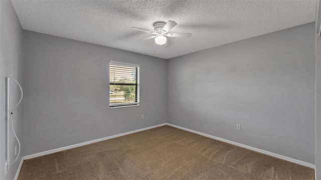 4036 HOLLYHEAD CIRCLE S, Lakeland, FL 33811