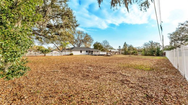 4036 HOLLYHEAD CIRCLE S, Lakeland, FL 33811