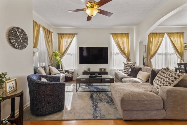 2410 N College Avenue, Indianapolis, IN 46205