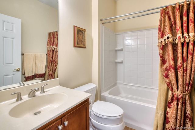 236 Encore Boulevard, Eastport, NY 11941