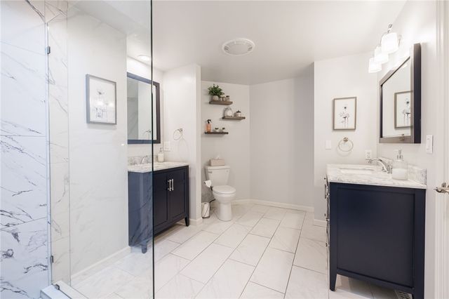 1024 Hillsboro Cove Circle, Webster, NY 14580