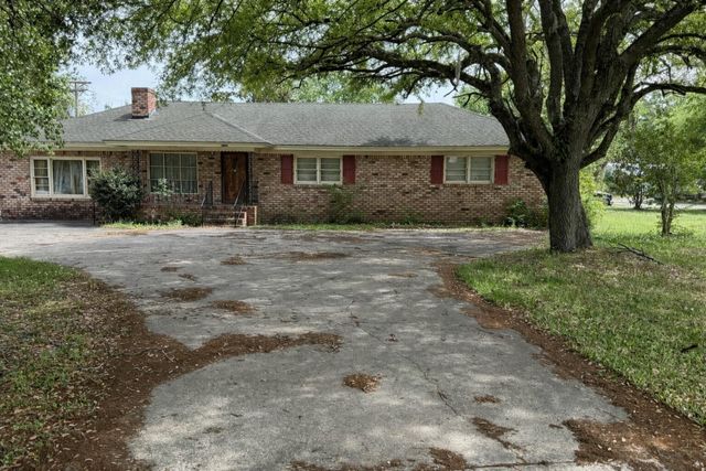 3182 Old Highway 52, Moncks Corner, SC 29461