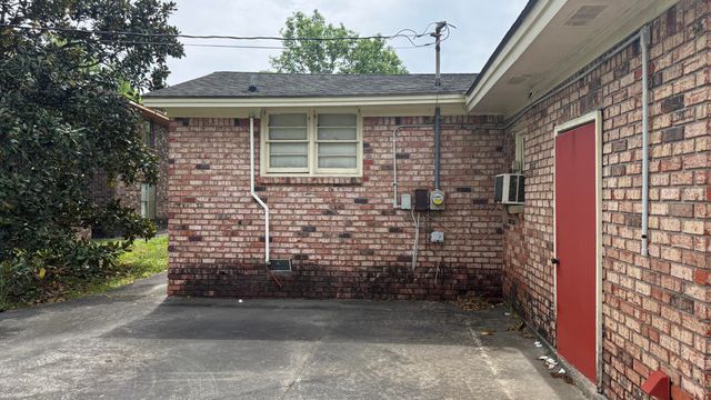 3182 Old Highway 52, Moncks Corner, SC 29461