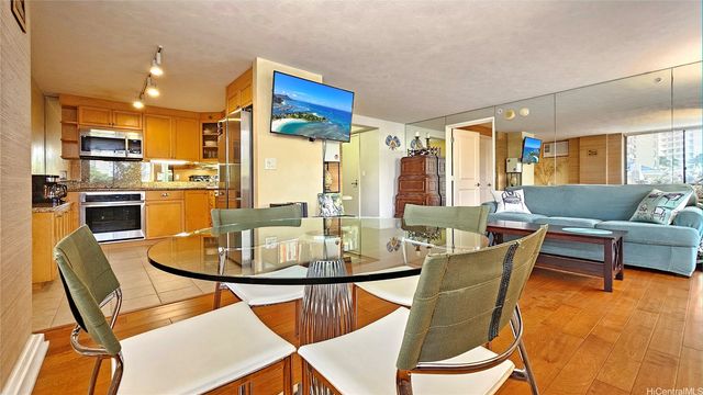 343 Hobron Lane 501, Honolulu, HI 96815