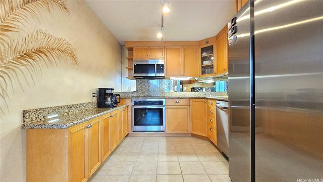 343 Hobron Lane 501, Honolulu, HI 96815