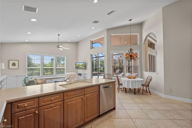 1472 Palma Blanca CT, Naples, FL 34119