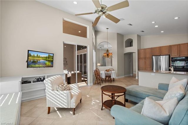 1472 Palma Blanca CT, Naples, FL 34119