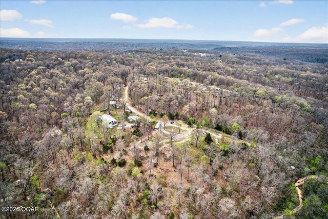 256 Windsor Lane, Pineville, MO 64856