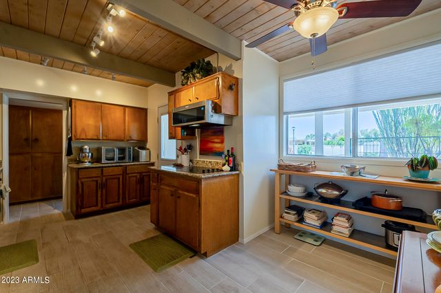 3045 N 62ND Street, Scottsdale, AZ 85251