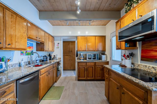 3045 N 62ND Street, Scottsdale, AZ 85251