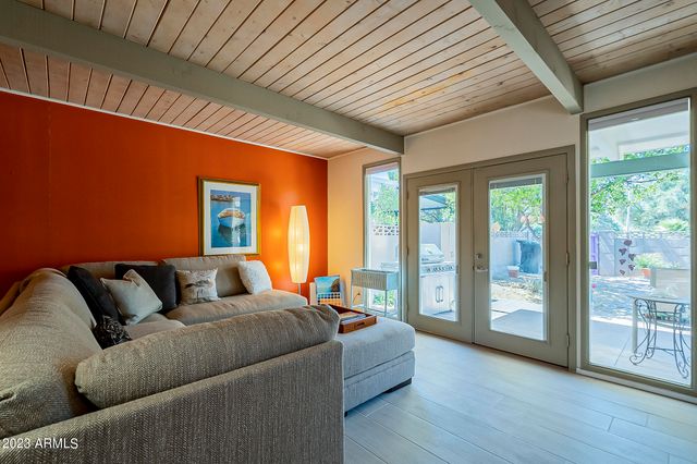 3045 N 62ND Street, Scottsdale, AZ 85251