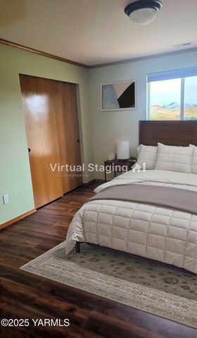 320 Westridge Rd, Selah, WA 98942