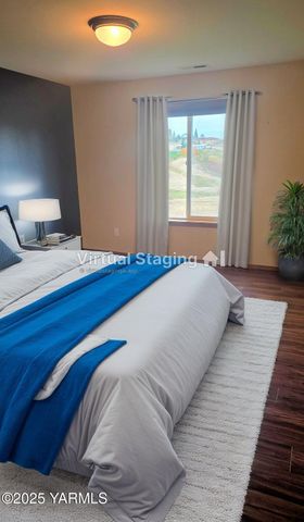 320 Westridge Rd, Selah, WA 98942