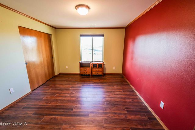 320 Westridge Rd, Selah, WA 98942