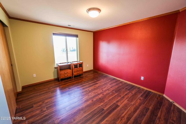 320 Westridge Rd, Selah, WA 98942