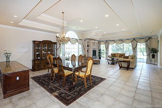 163 Altessa Boulevard, Melville, NY 11747