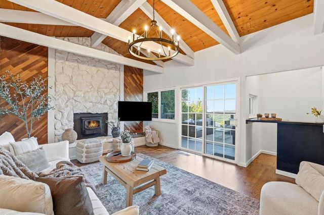 20715 Brush Road, Los Gatos, CA 95033