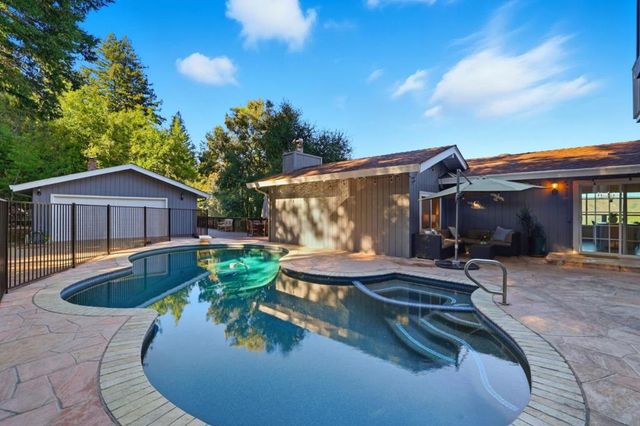 20715 Brush Road, Los Gatos, CA 95033