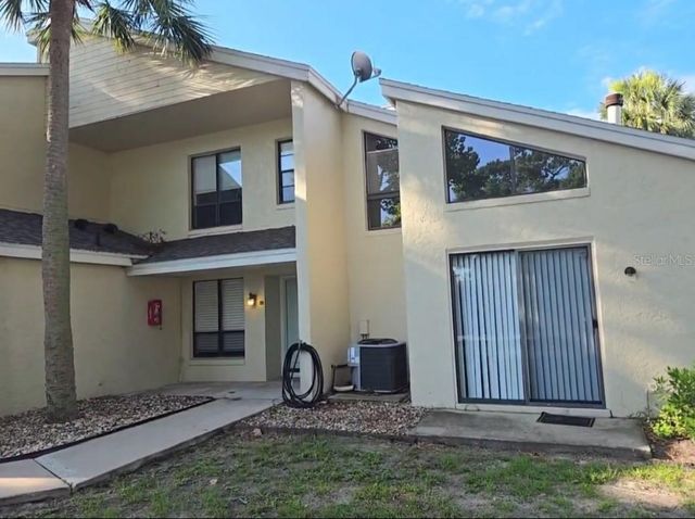 422 S NETHERWOOD CRESCENT, Altamonte Springs, FL 32714