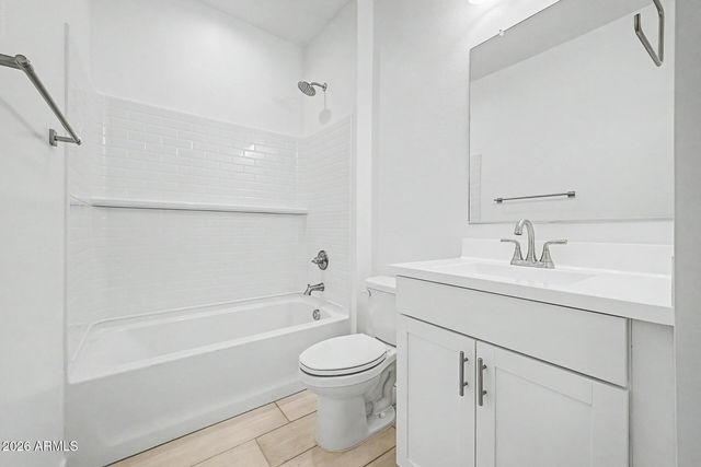 8038 W GRANADA Road, Phoenix, AZ 85035