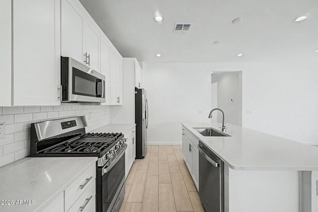 8038 W GRANADA Road, Phoenix, AZ 85035