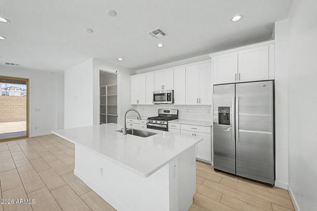 8038 W GRANADA Road, Phoenix, AZ 85035